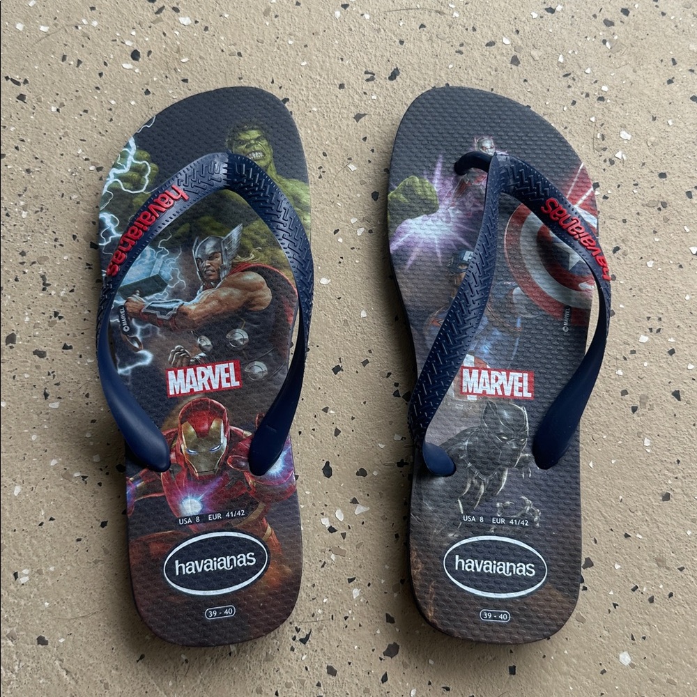 Havaianas Marvel Superhero Flip Flops
Size 8